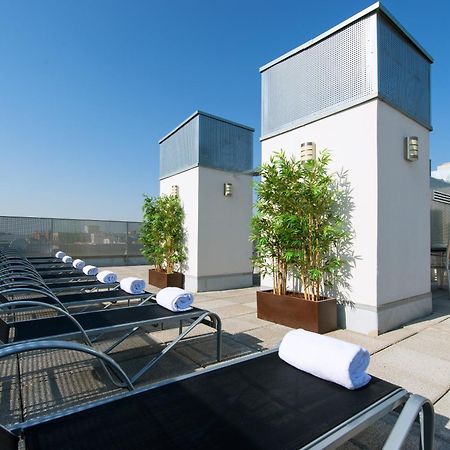 Neomagna Madrid Hotel Exterior foto