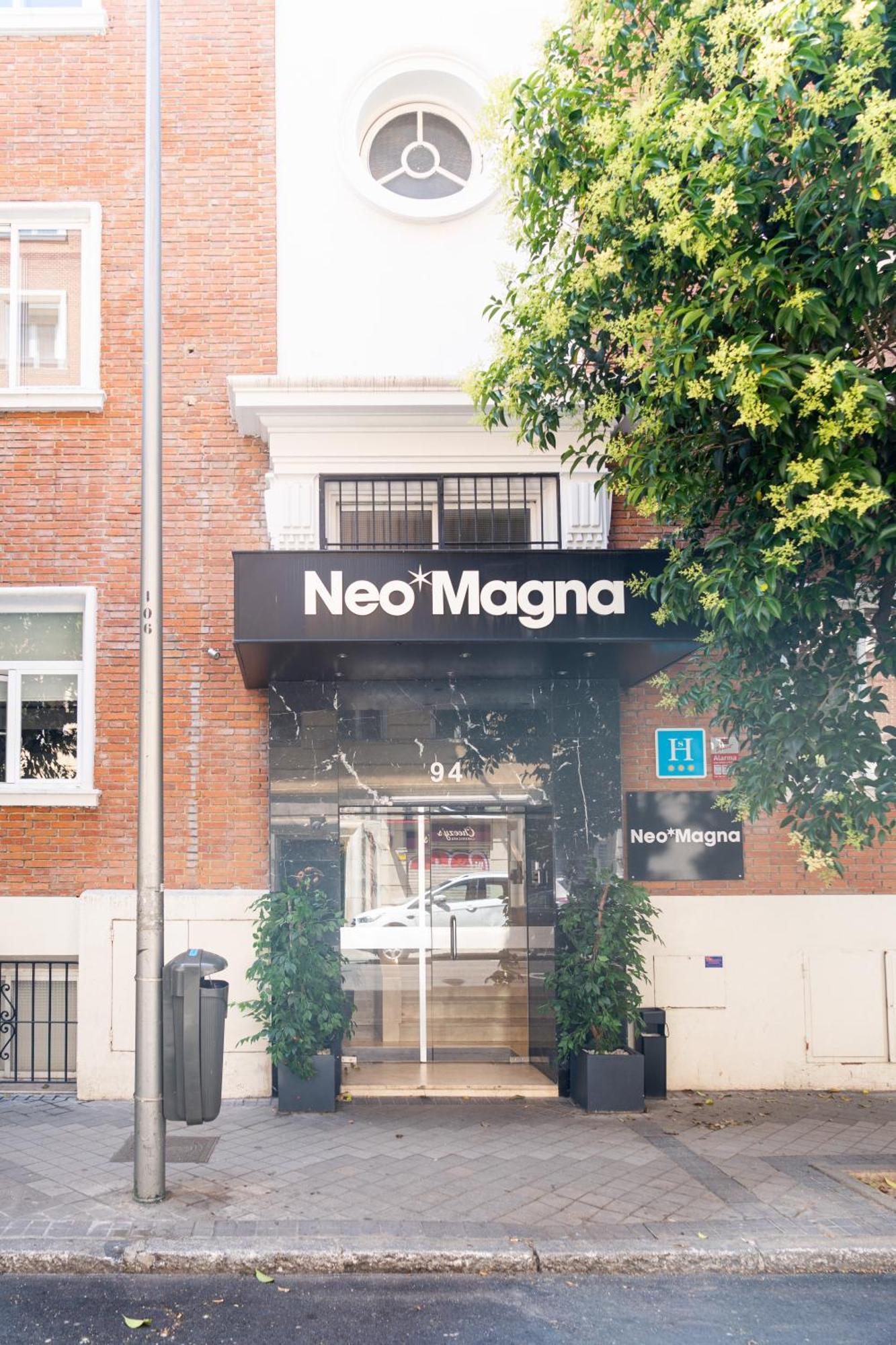 Neomagna Madrid Hotel Exterior foto